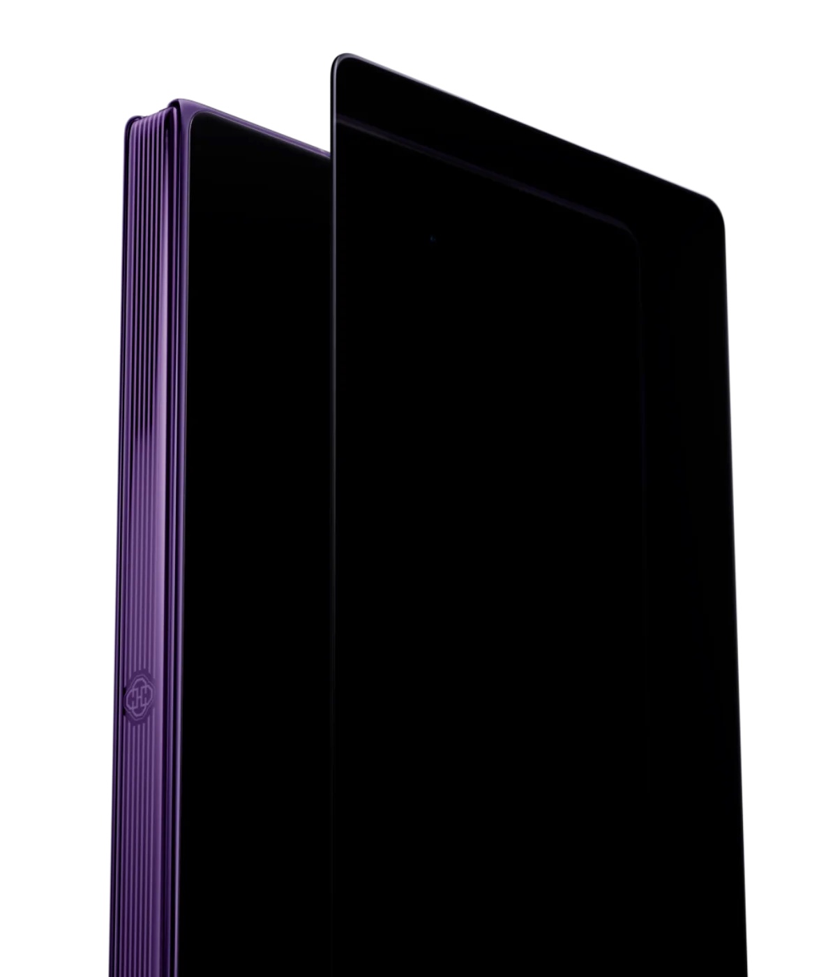 HUAWEI Mate XT 2 Β· The tri-fold stops wearing its screen on the outside
